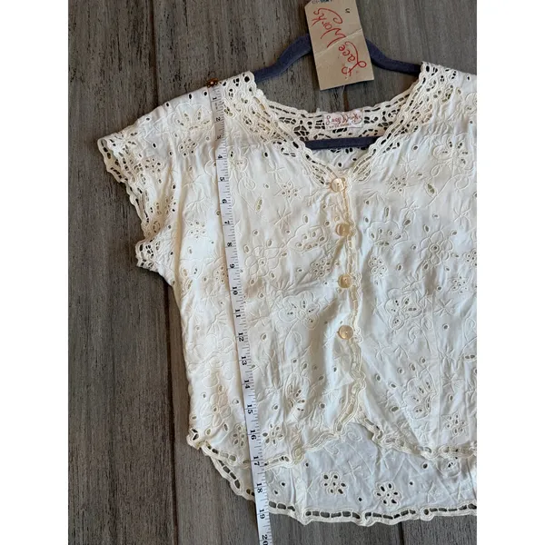 NEW NWT Lace Works Handmade Eyelet Lace Blouse Ivory Cropped Top Womens Small - Image 5