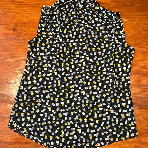Sleeveless Dot-Print Shell Top - Black with White & Mustard Dots - Image 2