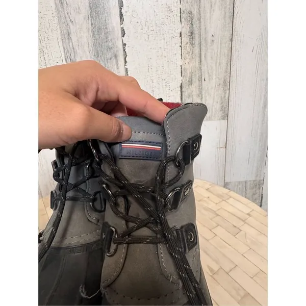 Tommy Hilfiger Women's Boots size 7 - Image 5