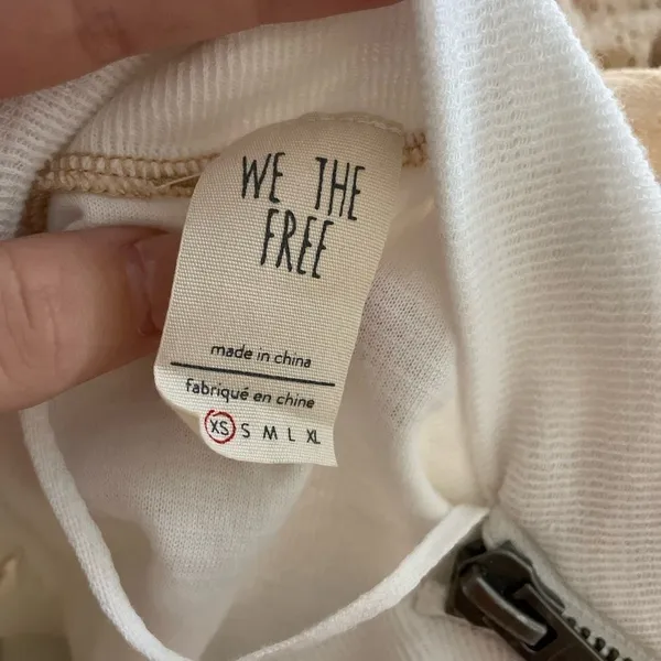 We The Free Free People Nikala Zip Off Shoulder Thermal Sweatshirt sz XS‎ in cream - Image 4