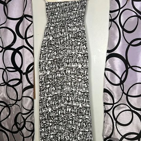 Divided H&M Strapless Maxi Dress Size Medium - Image 7