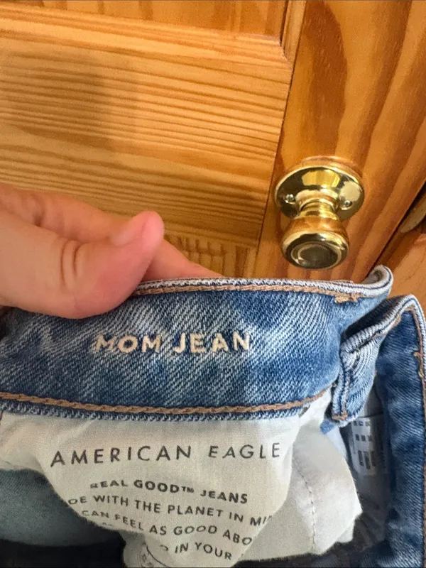 American Eagle Stretch Distressed Mom Jeans Size 000 - Image 7