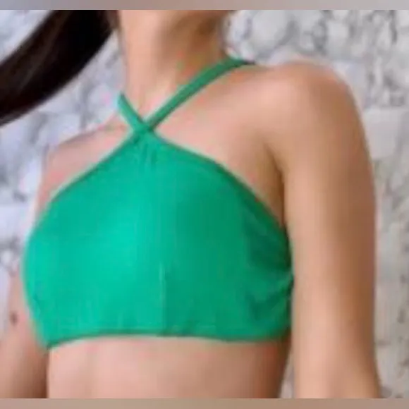 JESFER Activewear Set size S Green Strappy Sports Bra & Black Biker Shorts(A237) - Image 4