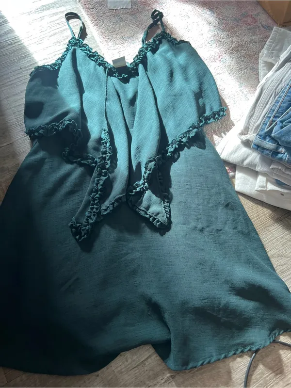 Selfie Leslie forest green Tie-Front ruffle Mini Dress - Image 11