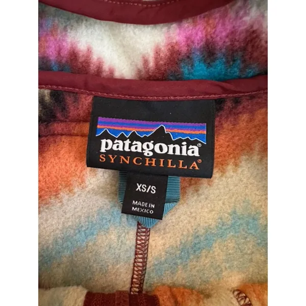 Patagonia Lightweight Synchilla® Poncho Cinder Red XS/S - Image 4