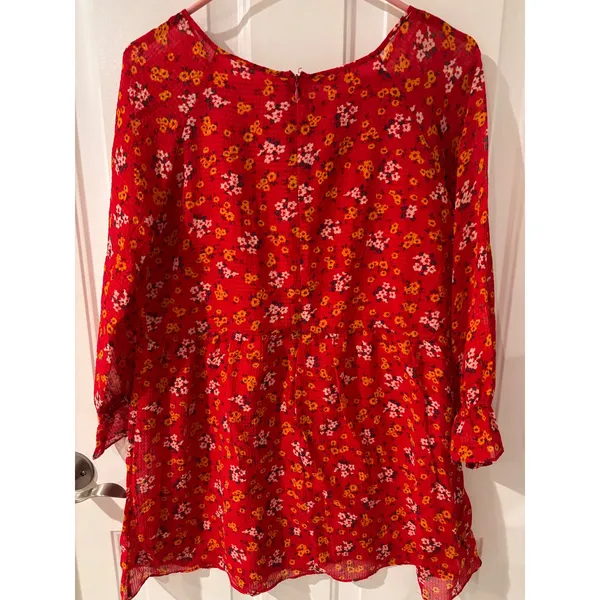 Free People‎ Red Floral Smocked 3/4 Sleeve Boho Smock Top Sz 10 - Image 6