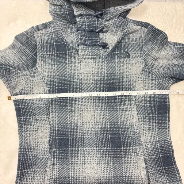 The North Face Women's Plaid Fleece‎ Pullover Cowl Blue and gray Hoodie Size S - Image 9