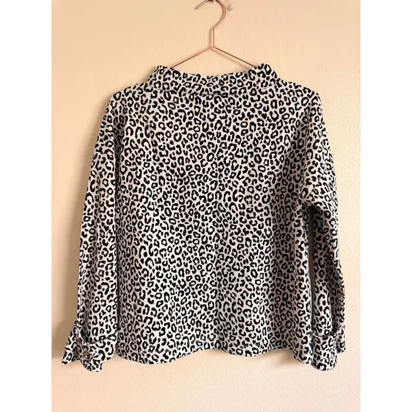Ann‎ Taylor Top Women Small Black White Leopard Print Mock Neck Button Cuff Chic - Image 8