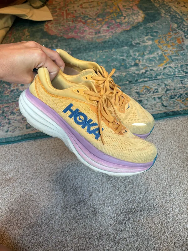 Hoka Bondi 8 Women’s Sneakers - Image 2