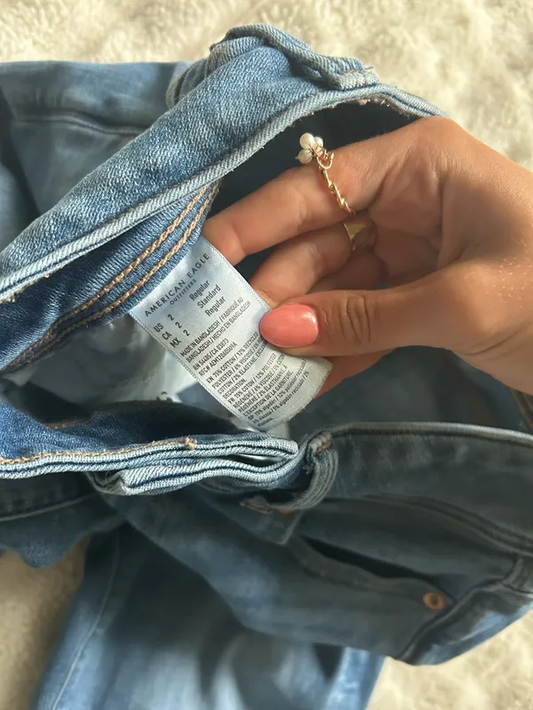 American Eagle Flare Jeans - Image 5