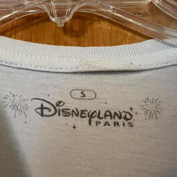 Disney land Exclusive Paris Ratatouille Remy Women’s T-Shirt Tee Small FLAW - Image 5