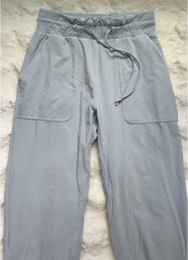 Lululemon Dance Studio Pants, Blue Linen, Size 4 - Image 4