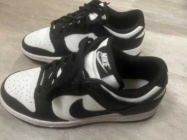 Nike Dunk Low Panda - Image 3