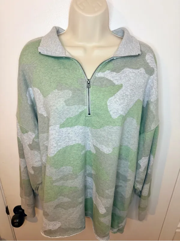 Aerie Large Sage Green Camo Half Zip Pullover Sweatshirt Oversized L - Image 3