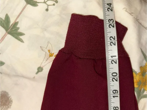Figs burgundy jogger scrub pants SHORT - Image 7