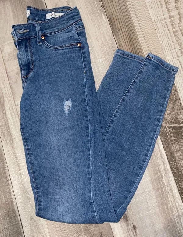 Jessica Simpson skinny jeans - Image 2