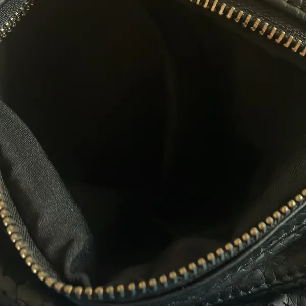 Black Women's Bag under one sky - Image 4