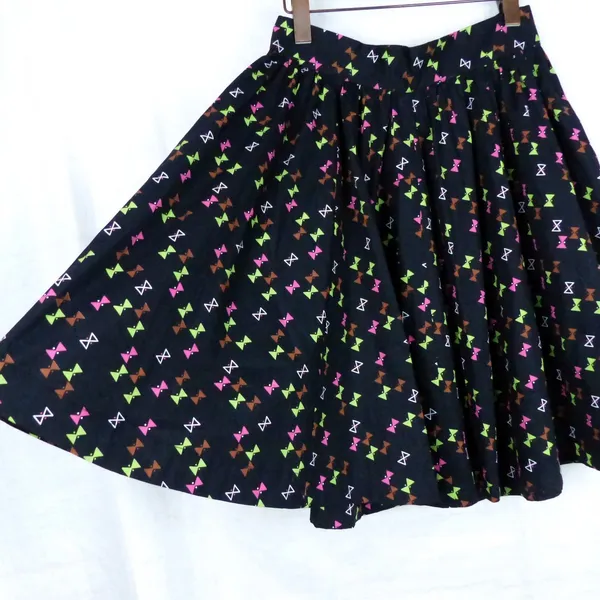 Trashy Diva Lucy Skirt Womens 10 Black Hourglass Bow Print Retro Pinup Mod 50s - Image 3