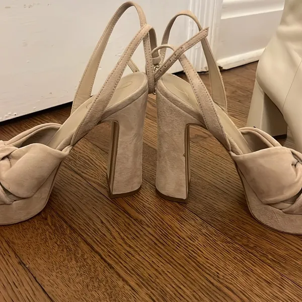 Sam Edelman suede heels - Image 2