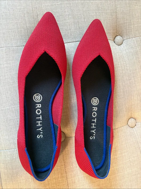 Rothy's Red Pointed Toe Knit Flats with Blue Trim size 9 - Image 6