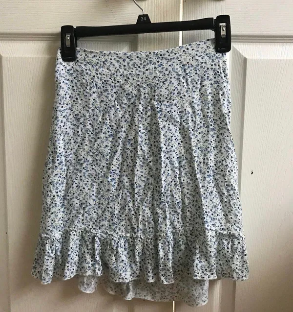 Brandy Melville Cara Ruffle Skirt - Image 2