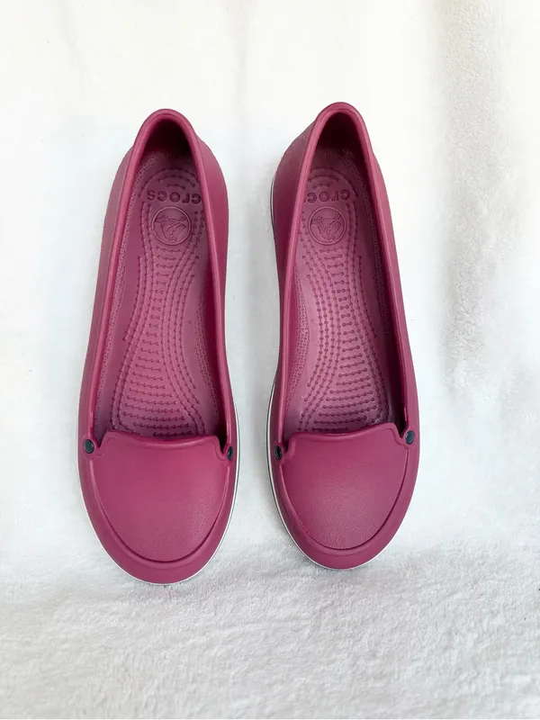 Crocs Womens Crocs Flats Pink Purple Ballet Shoes Hospital Size 6 - Image 3