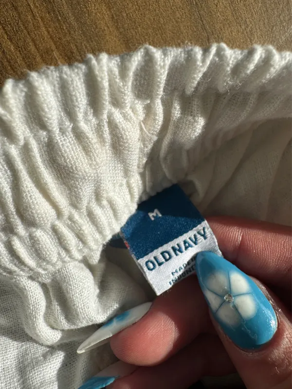 Old Navy Pants - Image 3