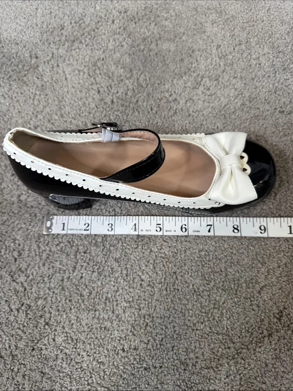 Women’s Black Chunky Heel Mary Jane Pumps Cute Bow & Hearts Round Toe Size 6 NEW - Image 10