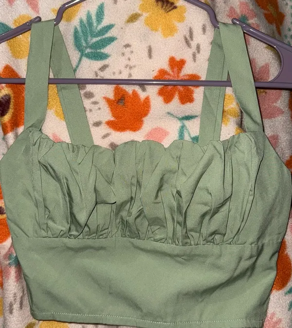 Shein Crop Top - Image 4