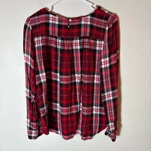 LOFT Red Plaid Long‎ Sleeve Button Back Blouse Size Medium - Image 6