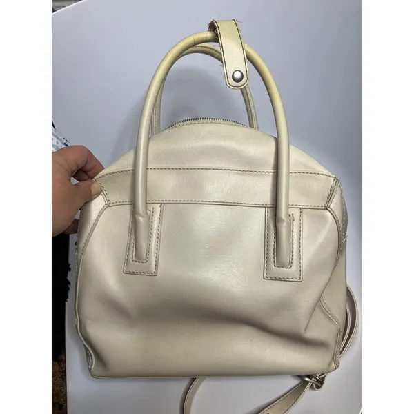 Matt &‎ Nat ivory vegan Leather bag medium size shoulder crossbody strap - Image 7