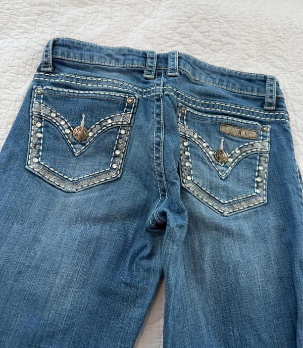 Wrangler Rock 47 Ultra Low-Rise boot cut Jeans - Image 3
