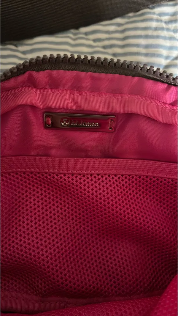 Lululemon Fanny Everywhere Bag Pack - Image 3