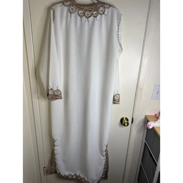 Traditional Moroccan Caftan White and Gold Hand Embroidered Maxi Dress - Image 4