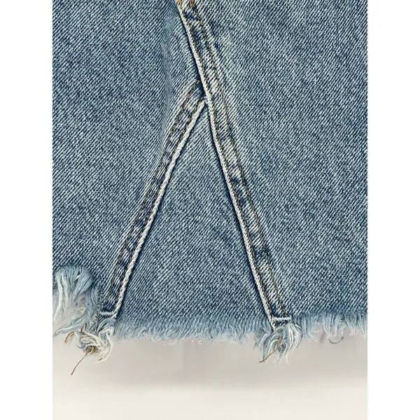 Levi's Strauss Women's Signature High Rise Blue‎ Denim Skirt Raw Hem - Image 3