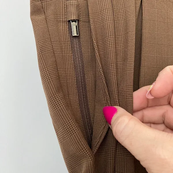 Athleta 4 Preppy Brown Skyline Plaid Pant II High Rise Tapered Trouser - Image 5