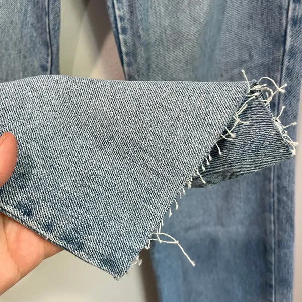 Express Blues‎ Vintage Jeans Women’s Size 5/6 Bootcut Y2K Raw Hem 100% Cotton - Image 3