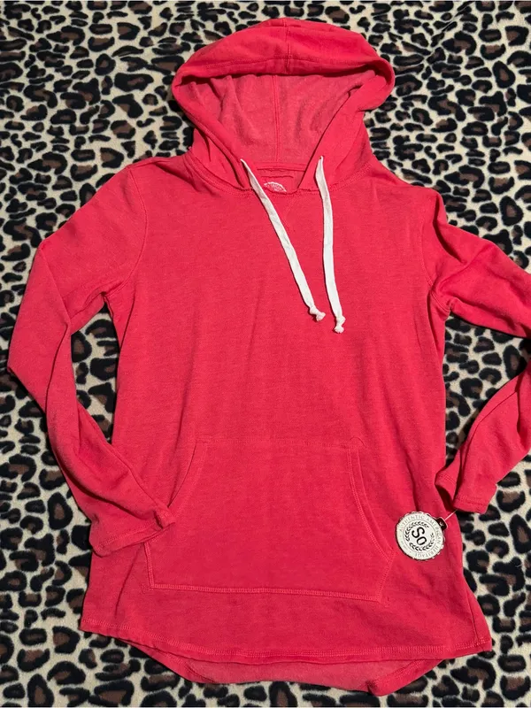 2000s vintage style red long sleeve hoodie - Image 3