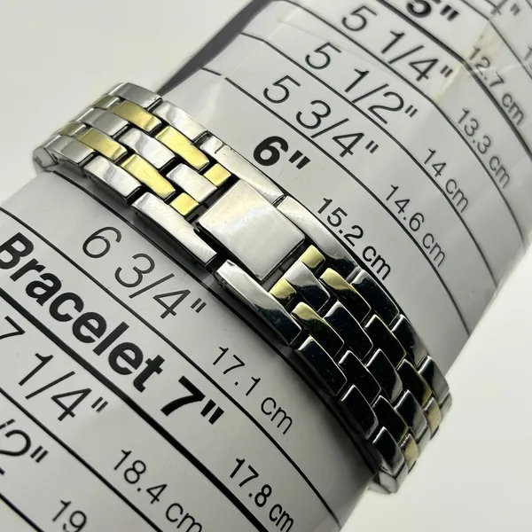 Women’s Two-tone Mother Pearl Gold Studded Dial Watch Working New Battery - Image 8