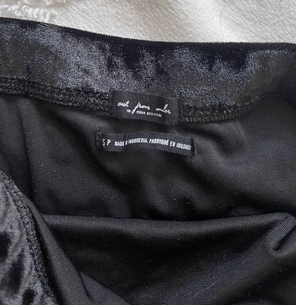 Urban Outfitters Black Velvet Bodysuit - Image 4