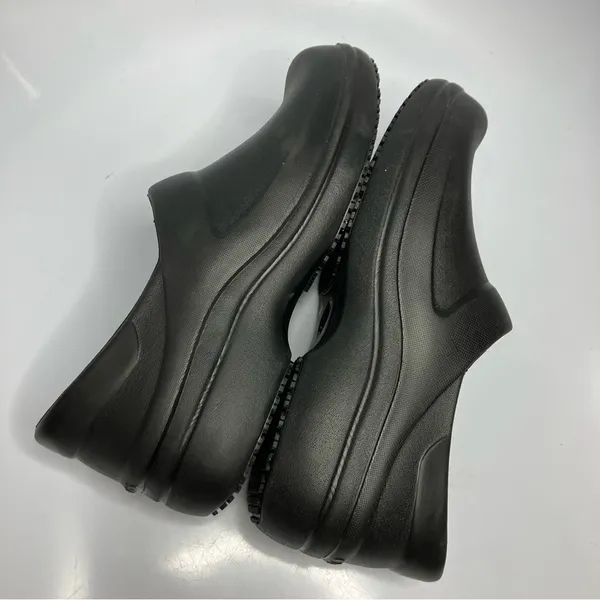 Crocs‎ dual comfort clogs black size 10 - Image 6