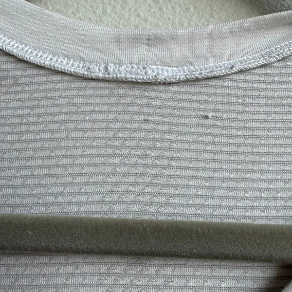 Lululemon Swiftly Tech Short Sleeve Crew White Size 10 Size Medium - Image 4