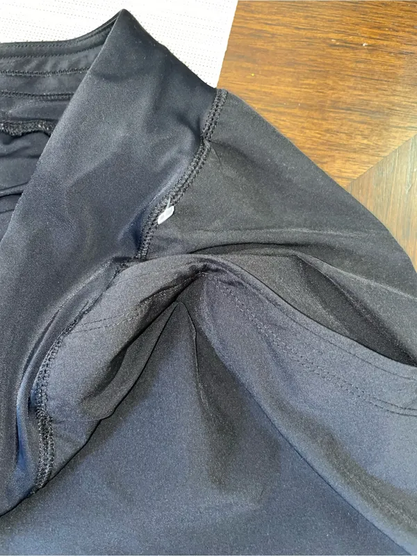 Lands’ End Women’s 16W Black Active Athletic Shorts Pockets Stretch Plus Size - Image 3