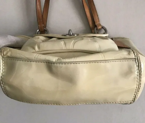 COACH Cream Leather All Over Logo Handbag - Image 6