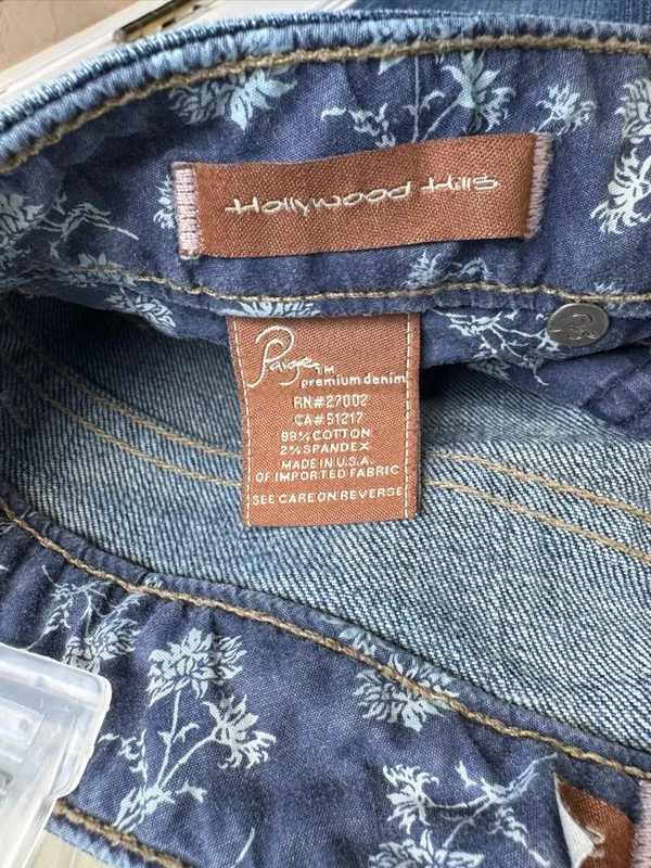 X😻PAIGE Hollywood Hills Flare Jeans - Image 4
