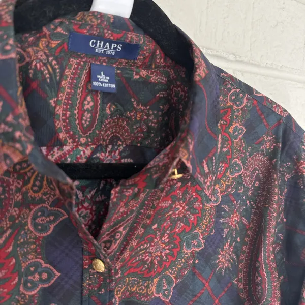 CHAPS Women’s Tshirt Size L ✨ - Image 2