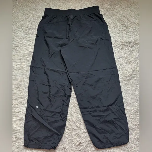 Lululemon Athletica Licence Black Women’s Mi-Rise Drawstring Joggers Size 12 - Image 2