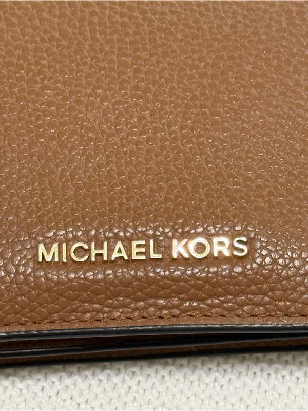 Michael Kors Brown Pebbled Leather Card Holder with Gold Logo - Image 3