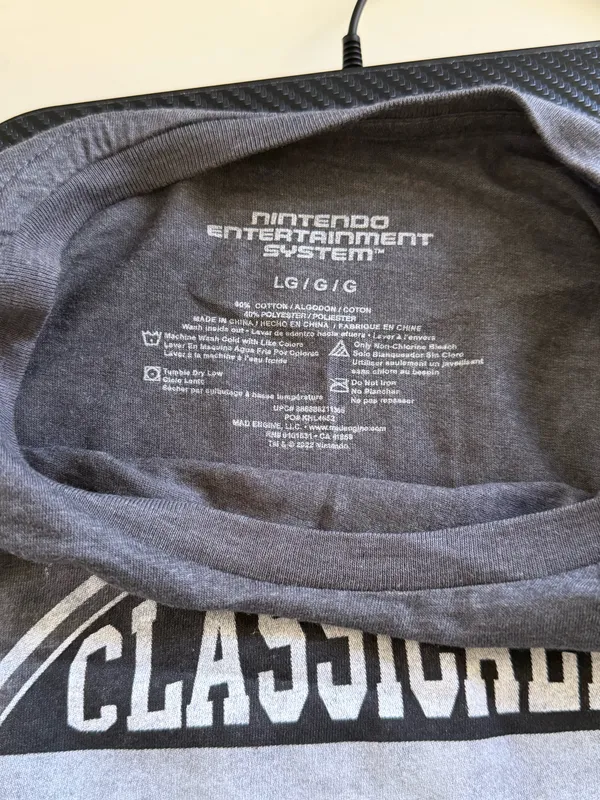 Nintendo Gray "Classically Trained" Graphic T-Shirt Size L - Image 6