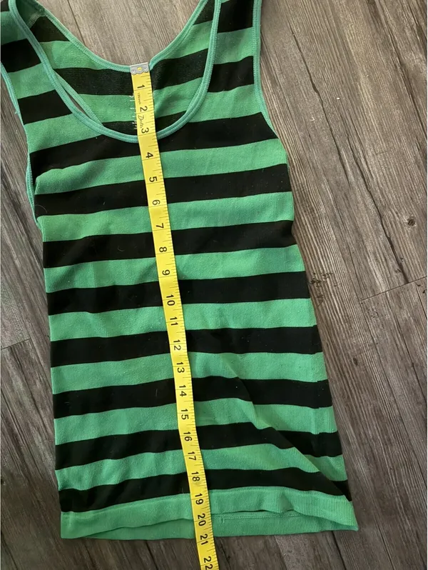 Jockey Women's Tank Top Sz M Green Black Striped Knit Y2K - Image 5